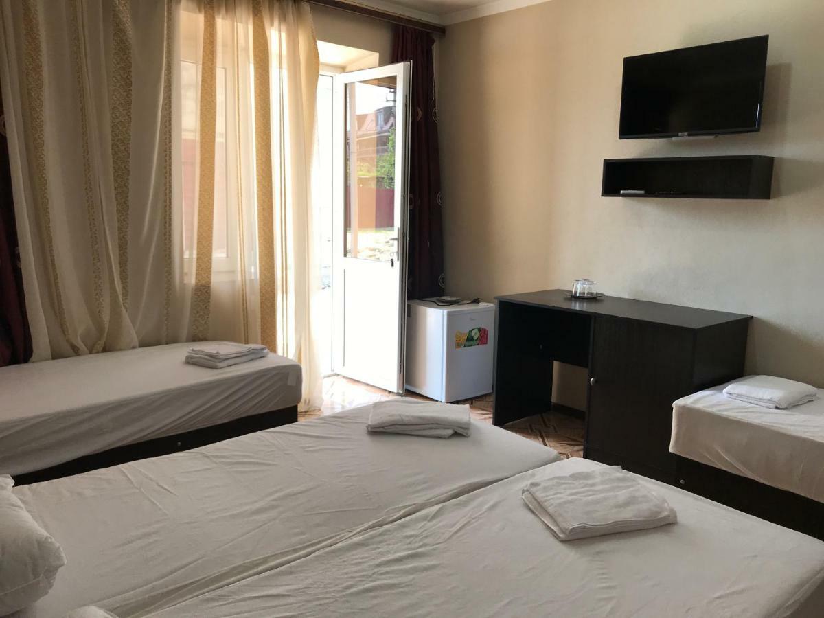 Ainar Hotel กากรา ภายนอก รูปภาพ