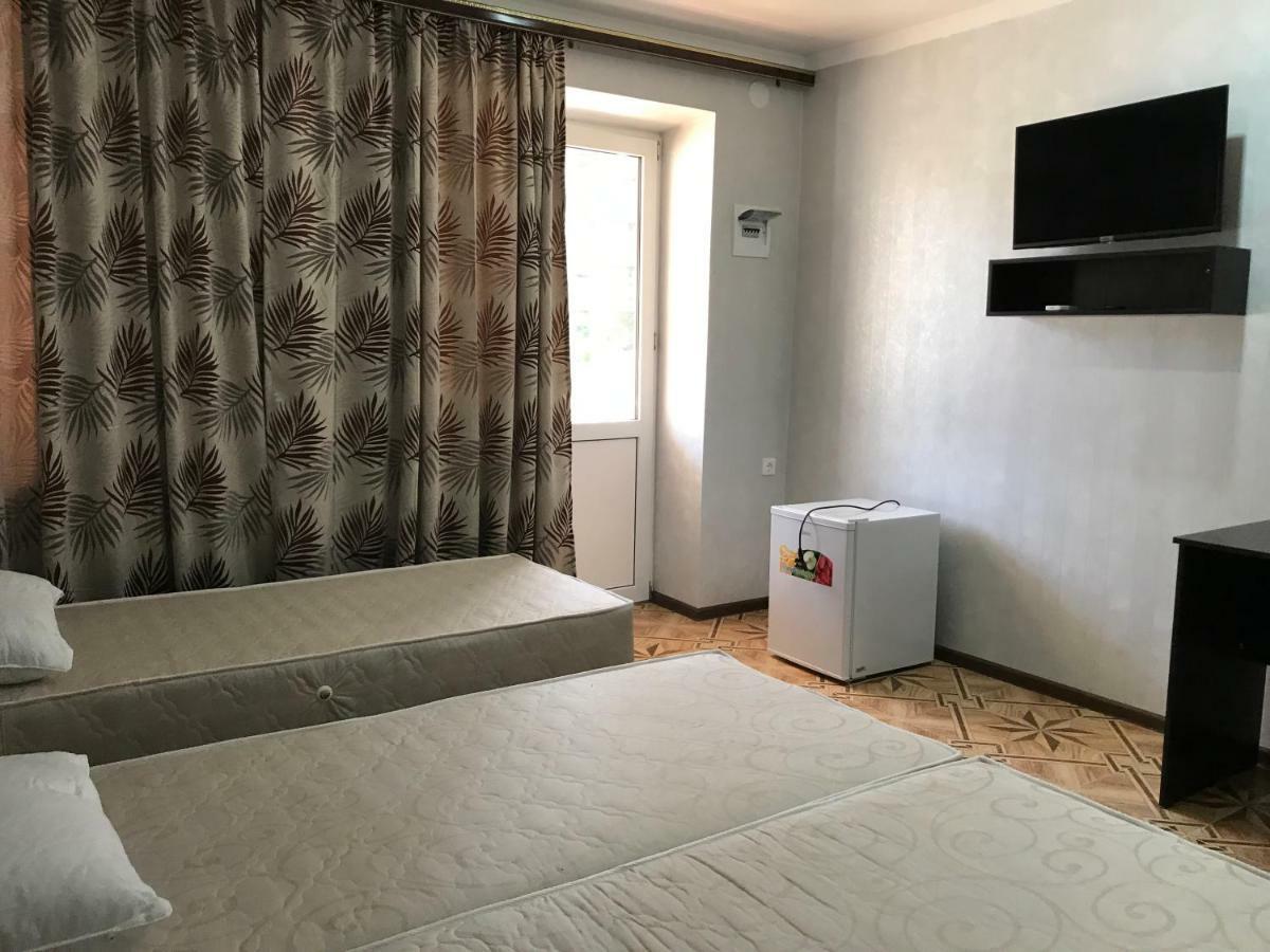 Ainar Hotel กากรา ภายนอก รูปภาพ