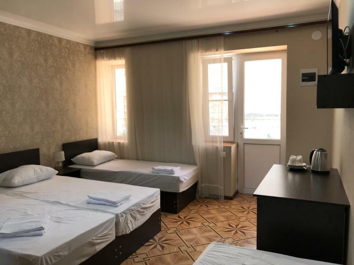 Ainar Hotel กากรา ภายนอก รูปภาพ