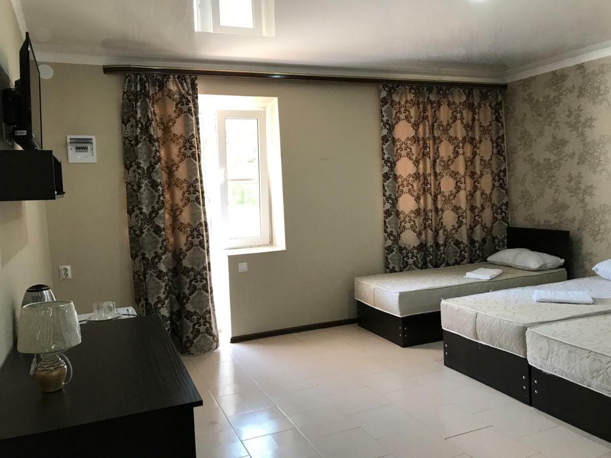 Ainar Hotel กากรา ภายนอก รูปภาพ
